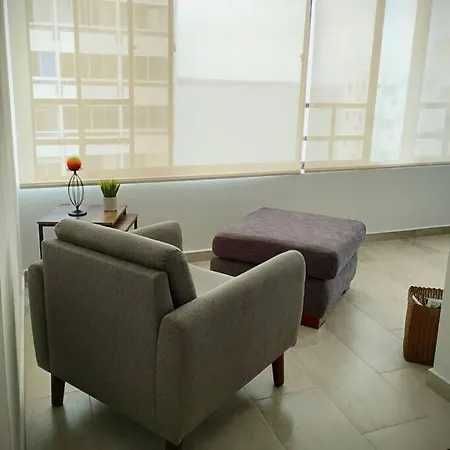Apartamento Apartamento Con Estilo, Vista Al Mar Y Al Laguito. *